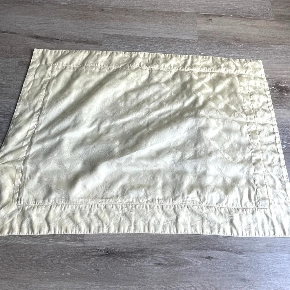 Frette Italy Pillow Shams Lot Of 4 Jacquard Embroidered Yellow White Luxury